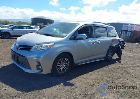 2019 Toyota Sienna Xle Premium 8 Passenger from USA, damaged, VIN 5TDYZ3DCXKS977693